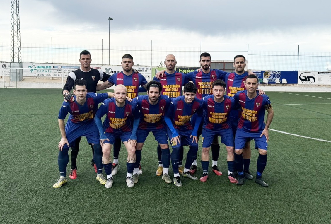 "Jugadors i socis han decidit que el Camarles havia de jugar a Primera Catalana l